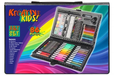 86Pc Art Set In Colour Case