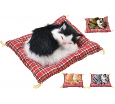 Cat Lying On Blankets 13cm ( Assorted Designs )