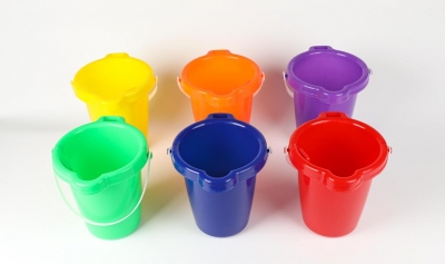 Plastic Bucket Mix Colors