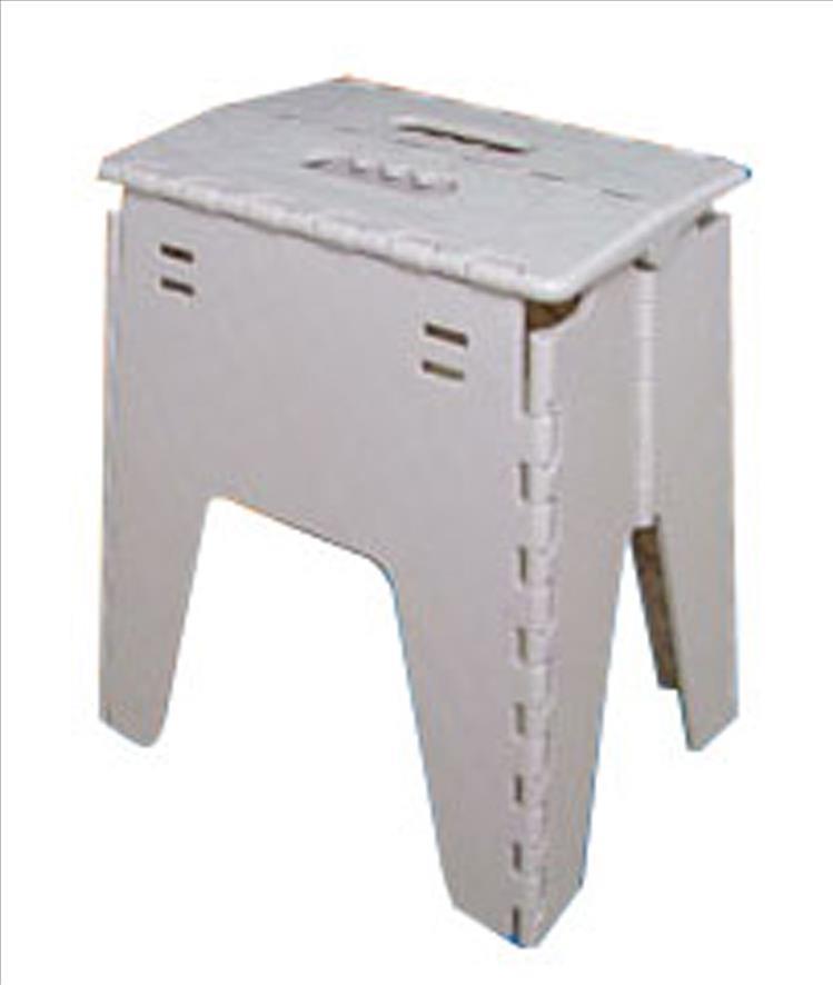 Blackspur Folding Step Stool - Click Image to Close